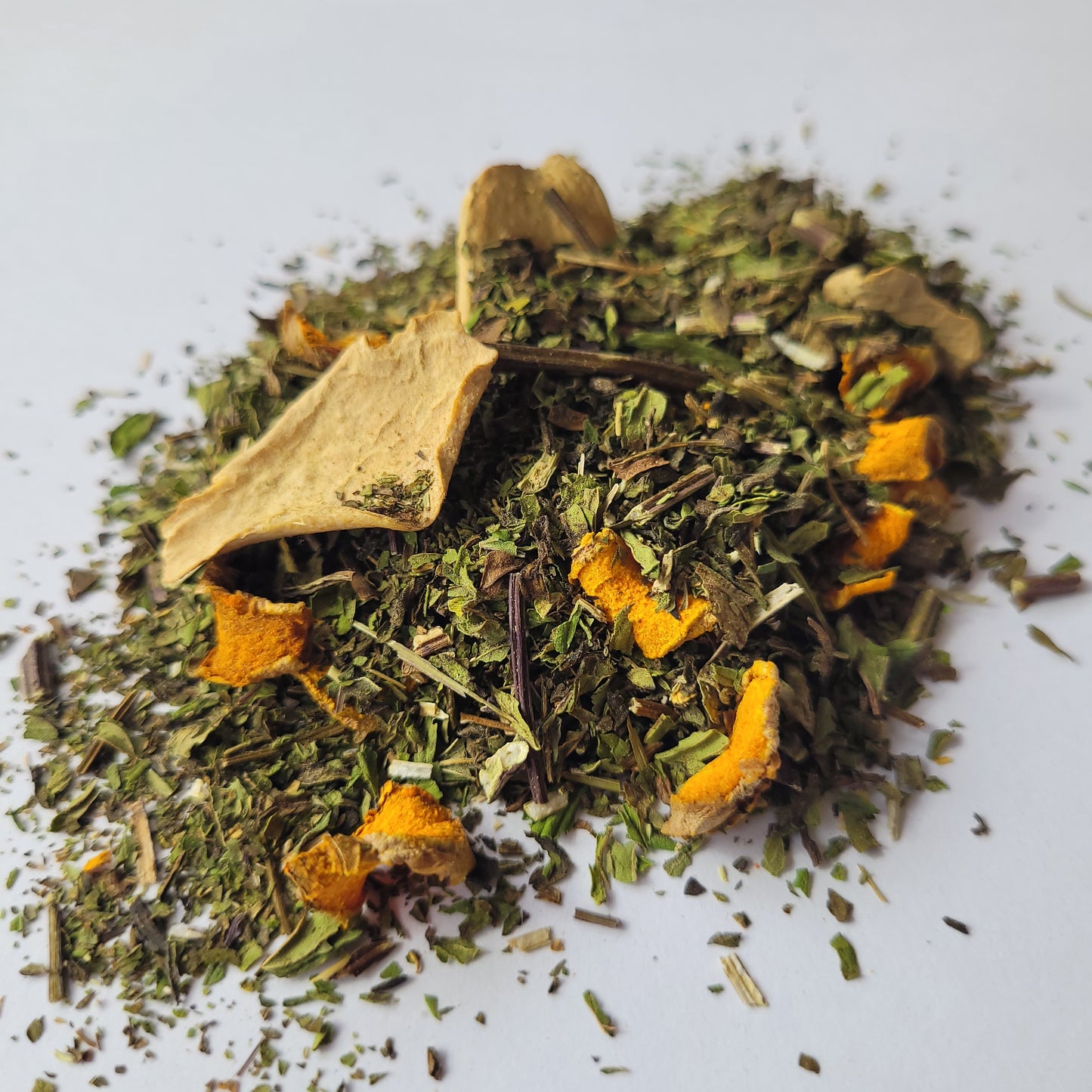 Energizante y Digestiva (Jengibre-Cúrcuma-Menta) 100 gr
