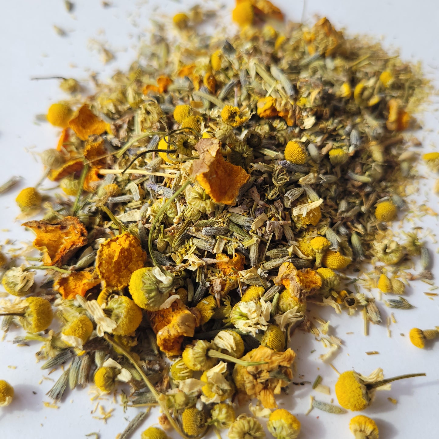 Antiinflamatoria, Antioxidante y Relajante (Manzanilla-Cúrcuma-Lavanda)